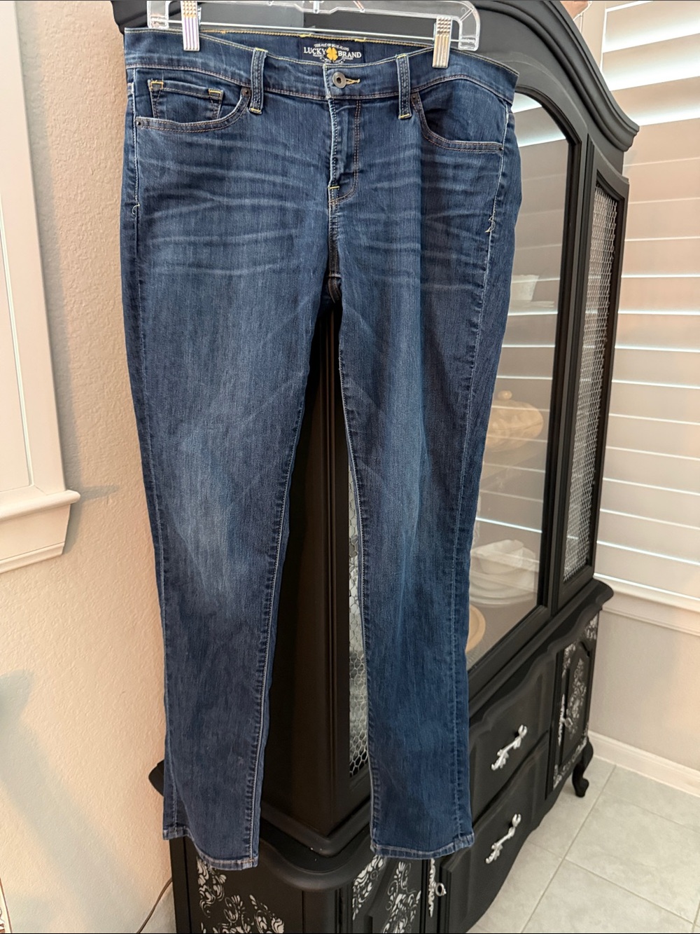 Lucky Brand Women's Dark Blue Slim Jeans